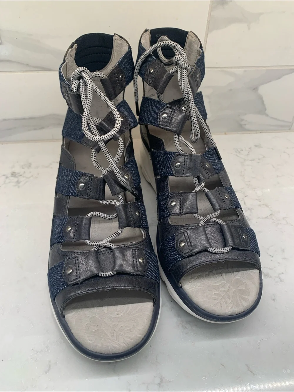 NWOT Jambu Milano Blue Gladiator Sandals Size 8 M - Picture 2 of 9